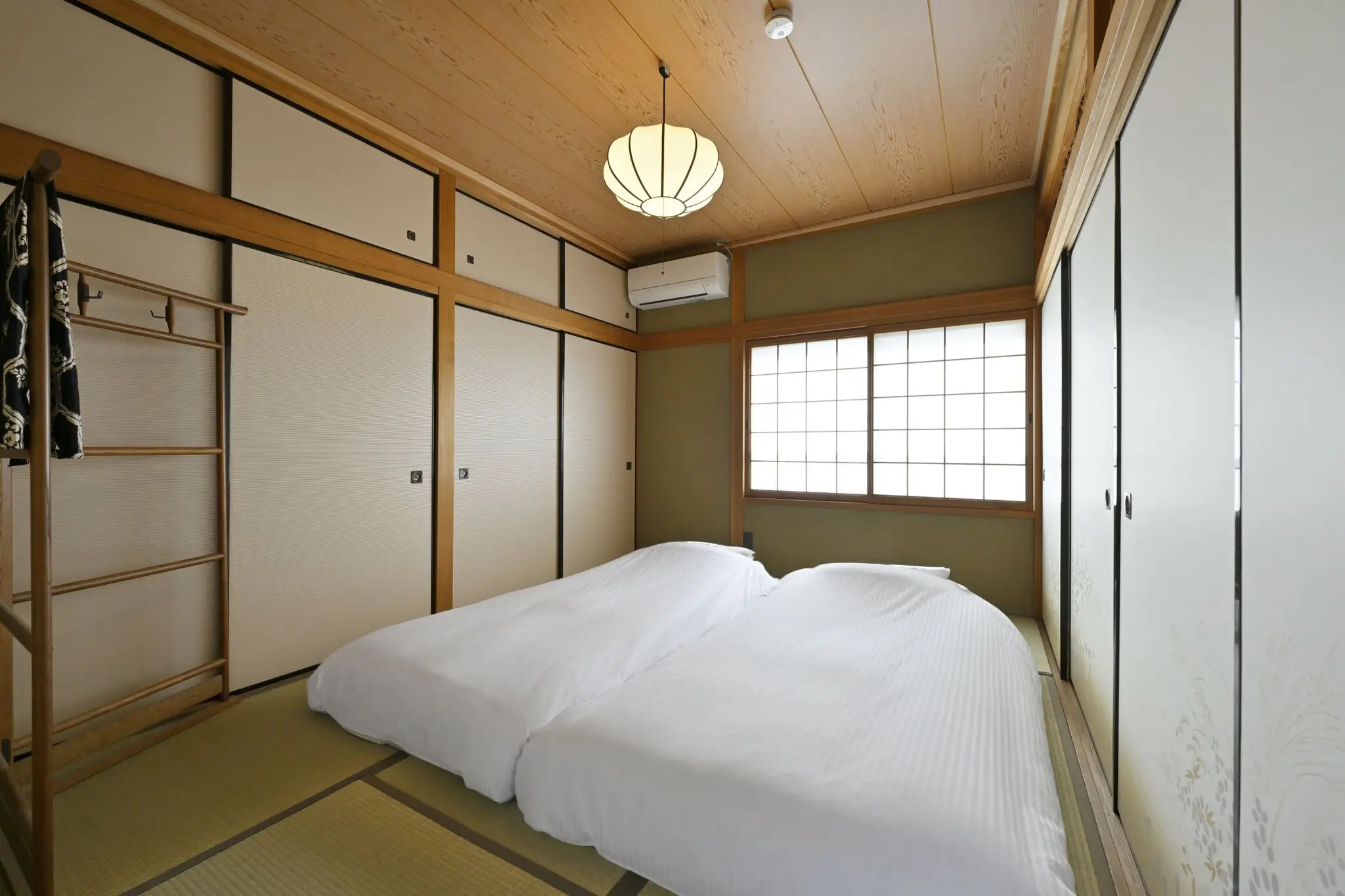 二階 波